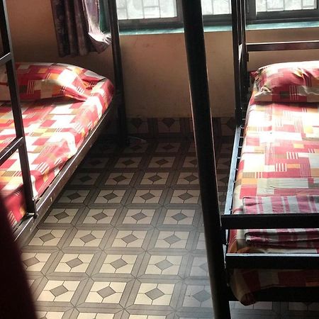 Care Dormitory มุมไบ ภายนอก รูปภาพ